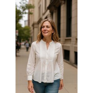 GAP Blouse SZ S White Swiss Dot Nehru Collar Tuxedo Pleated Business Casual